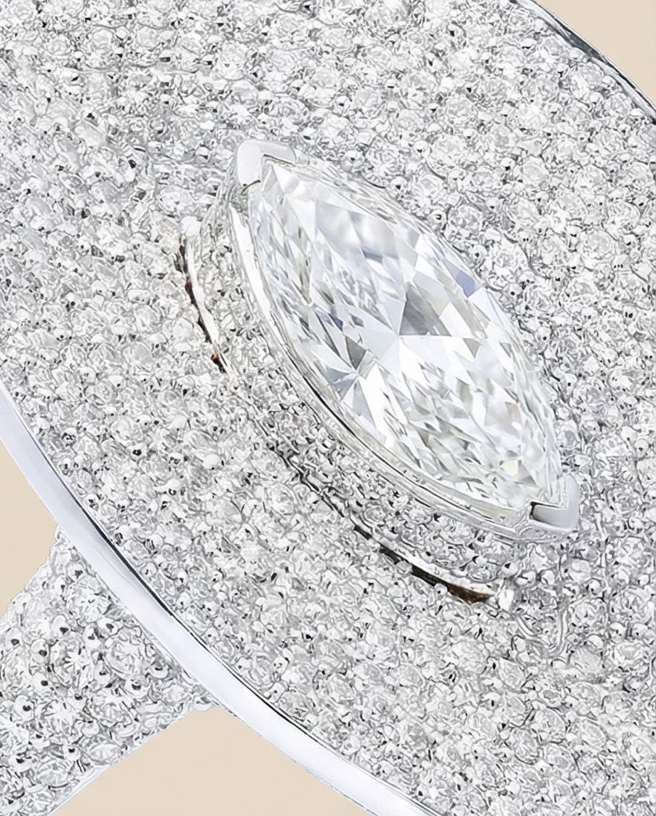 天體鑽石戒指 (Celestial Diamond Ring)