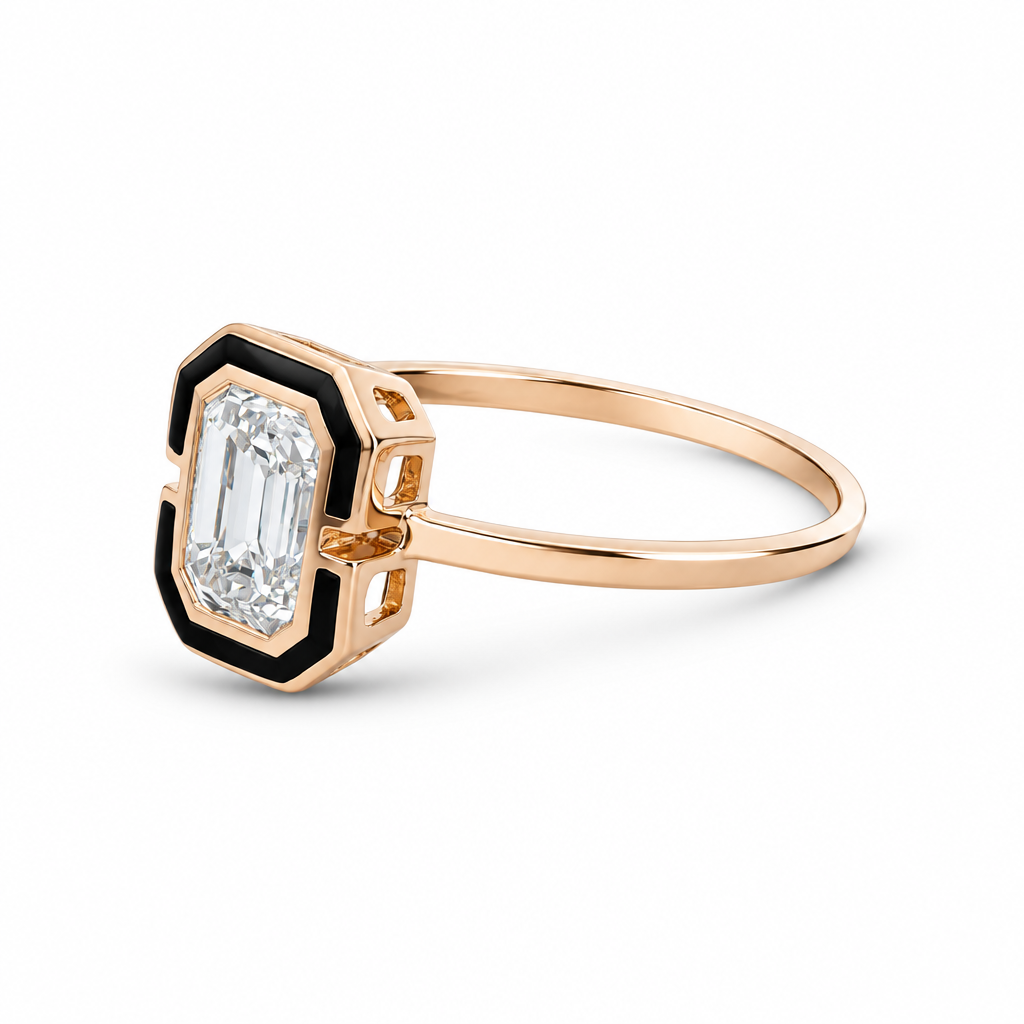 Lumina 單石戒指 (Lumina Solitaire Ring)