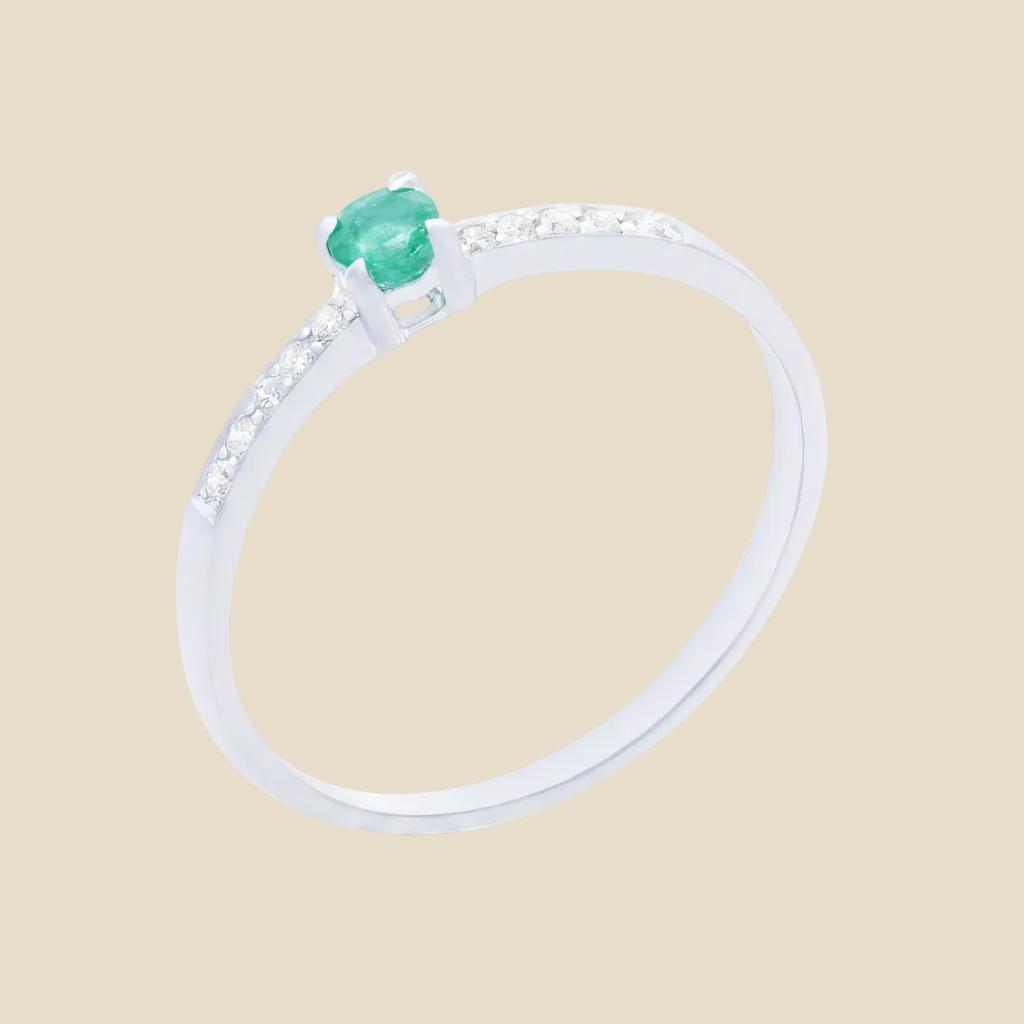 Emerald Whisper Ring - Palaces Jewellery