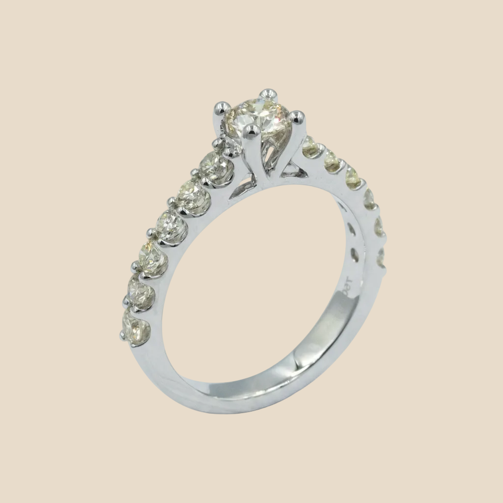 Elegant Engagement Ring - Palaces Jewellery